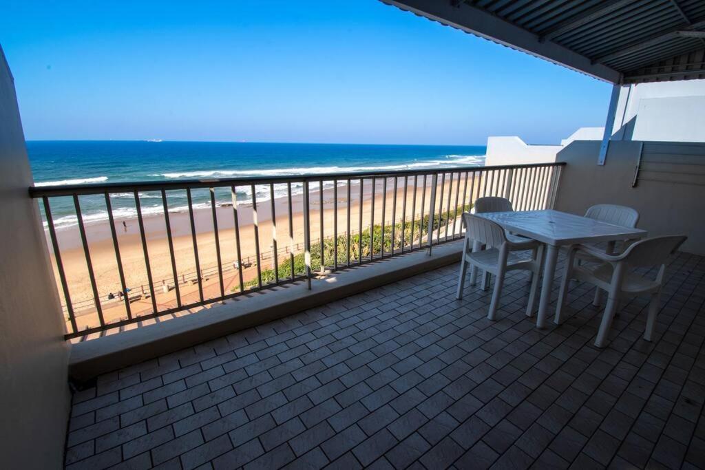 19 Bronze Umhlanga Rocks Apartamento