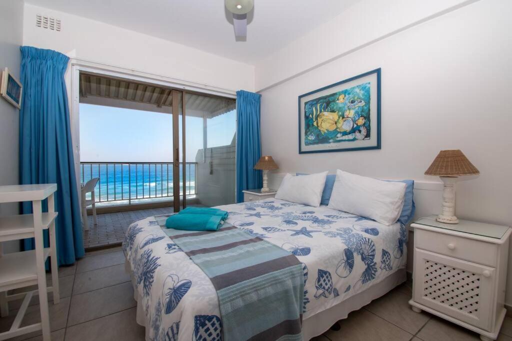 19 Bronze Umhlanga Rocks