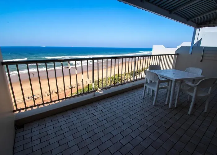 19 Bronze Beach Umhlanga Rocks